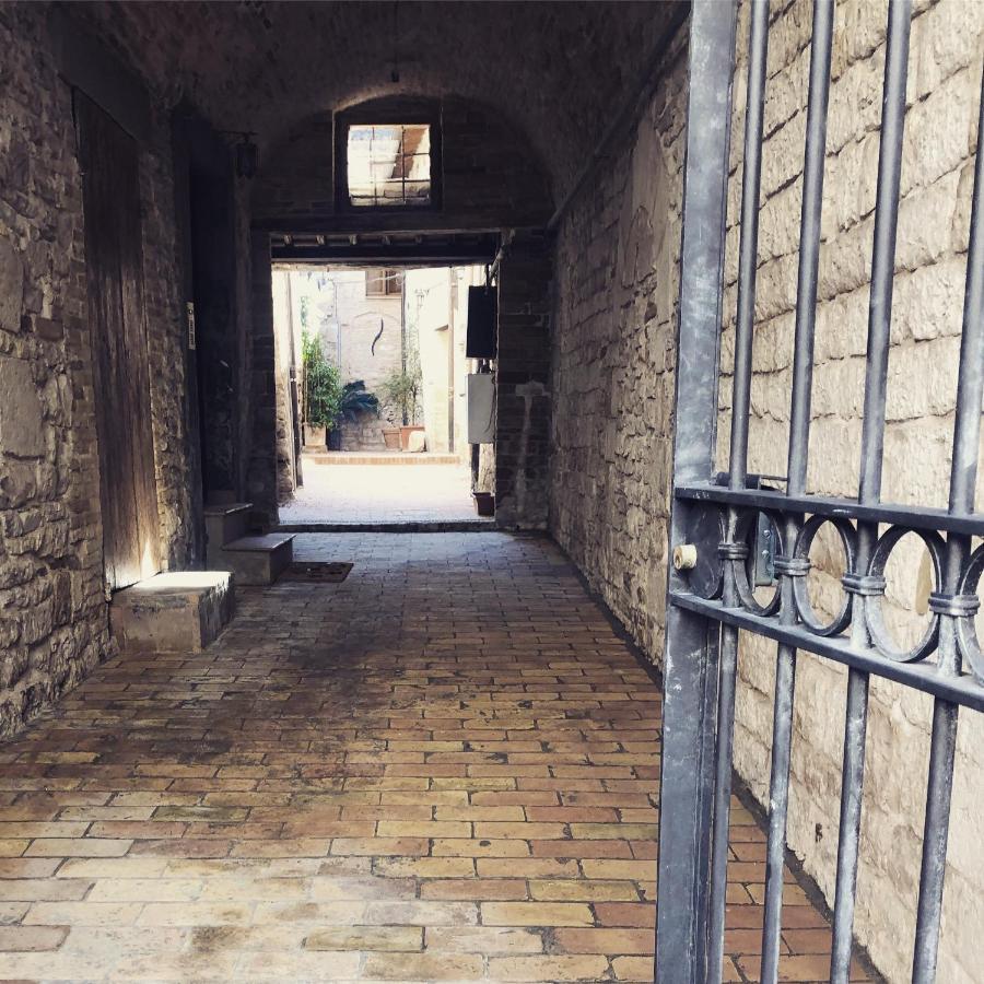 شقة La Casa Dell'Artista أسيسي المظهر الخارجي الصورة